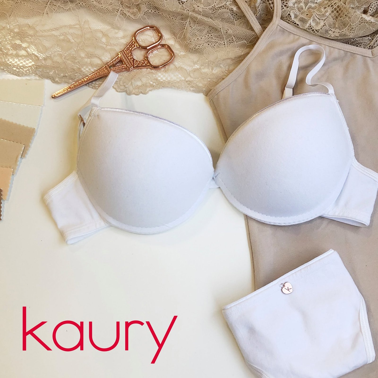 Conjunto taza soft push up y less